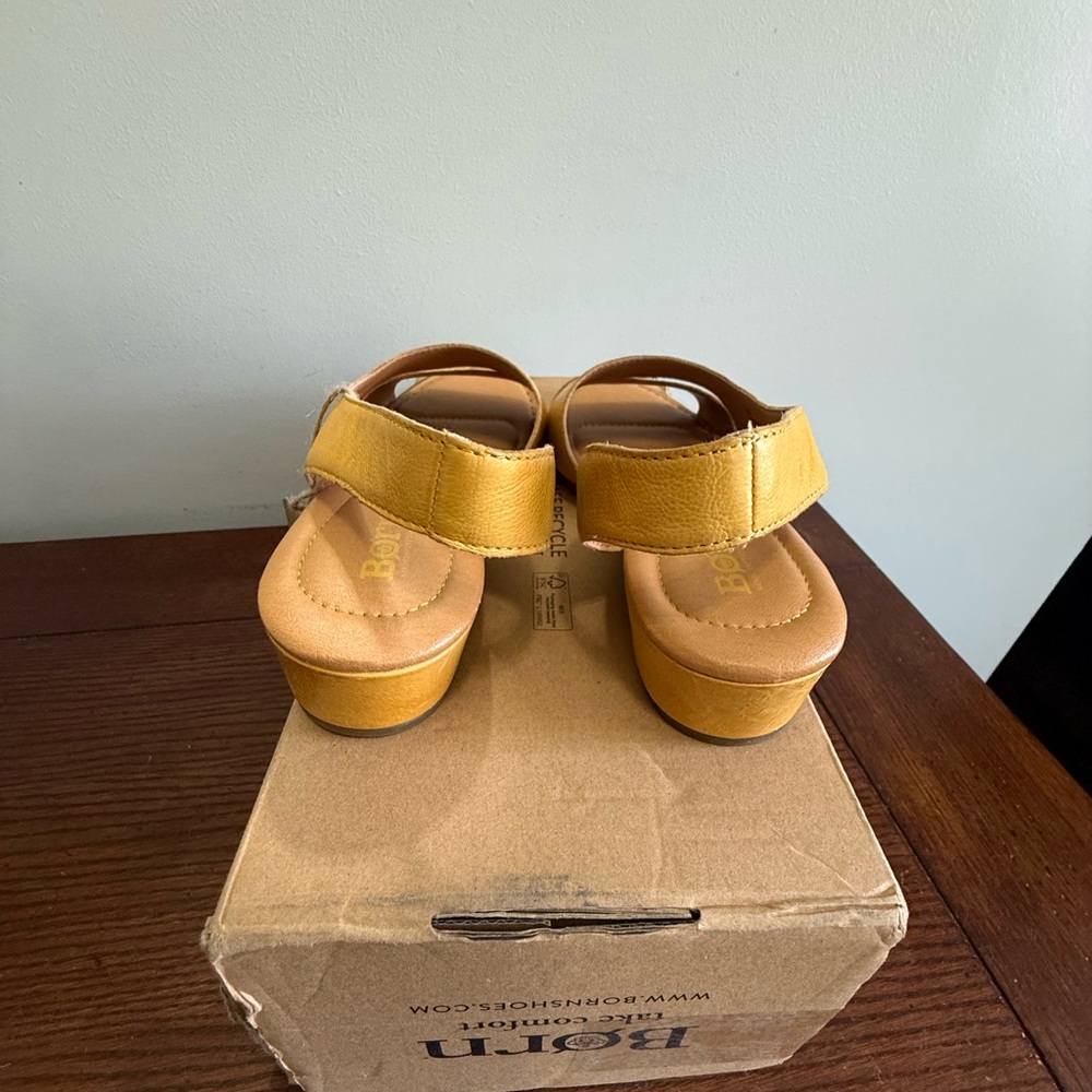 Born Crista Yellow leather slingback sandal NEW 8 - Picture 5 of 8
